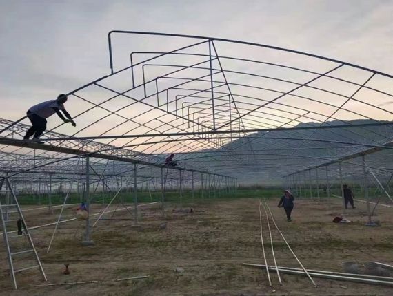 Installing large greenhouse