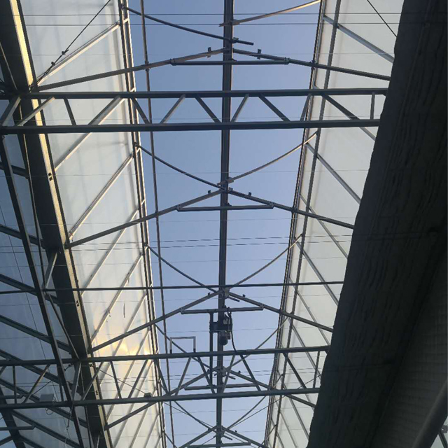 Retractable large greenhouse