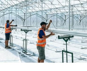 vegetable greenhouse installation