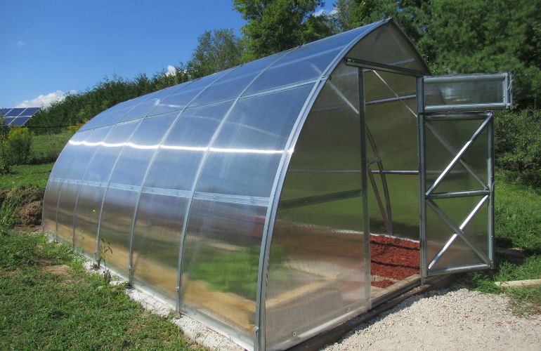Polycarbonate panel greenhouse