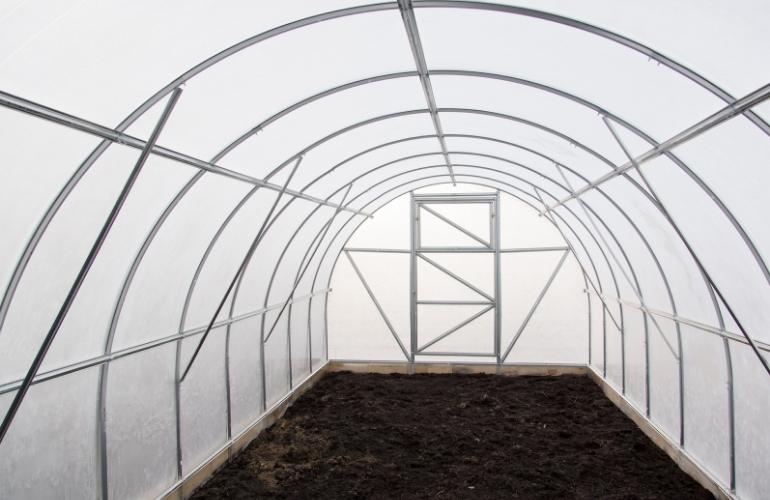 Greenhouse floor