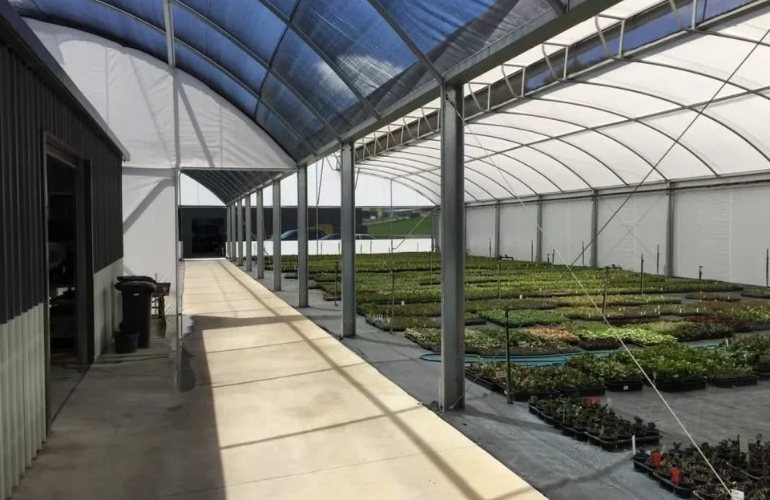Winterizing multi-span greenhouse